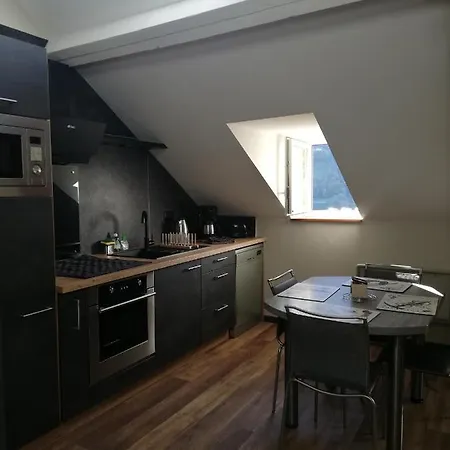 Sous Combles Au Cœur De Luz